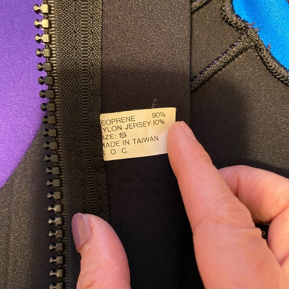 Tortuga Wet shorty Suit - Picture 7 of 10